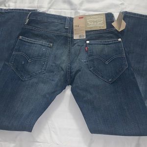 🔥BRAND NEW LEVI’S JEANS